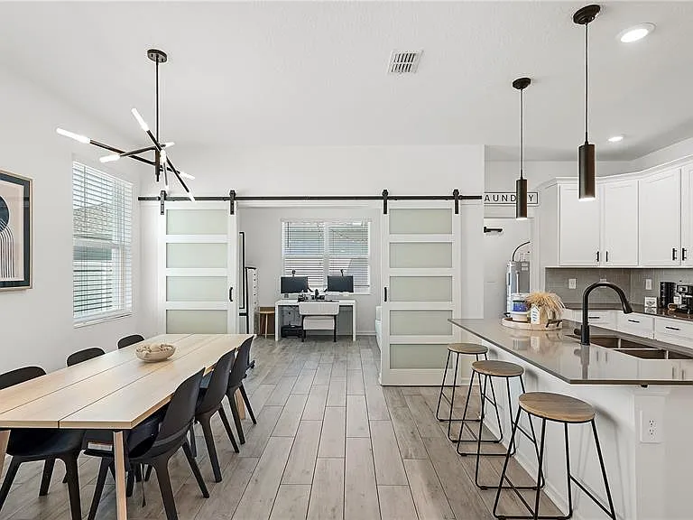 6405 Sprucepine Ln — Photo 9
