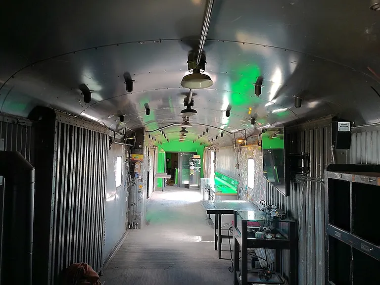 420 Shakedown St — Photo 2
