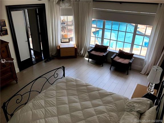 4th image of 659 Verona Pl