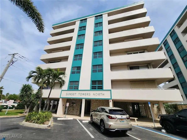 4803 Sunset Ct APT 604, Cape Coral, FL 33904