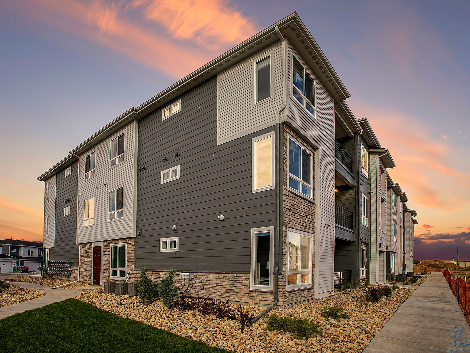 Stonegate Condos For Rent Pontiac Mi at Dorothy Trawick blog