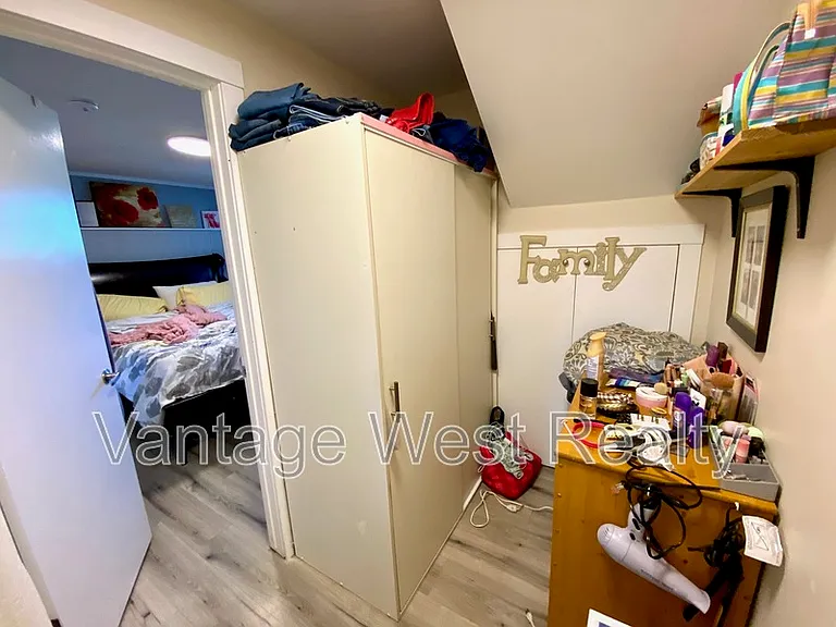 9509B Winview Rd — Photo 8