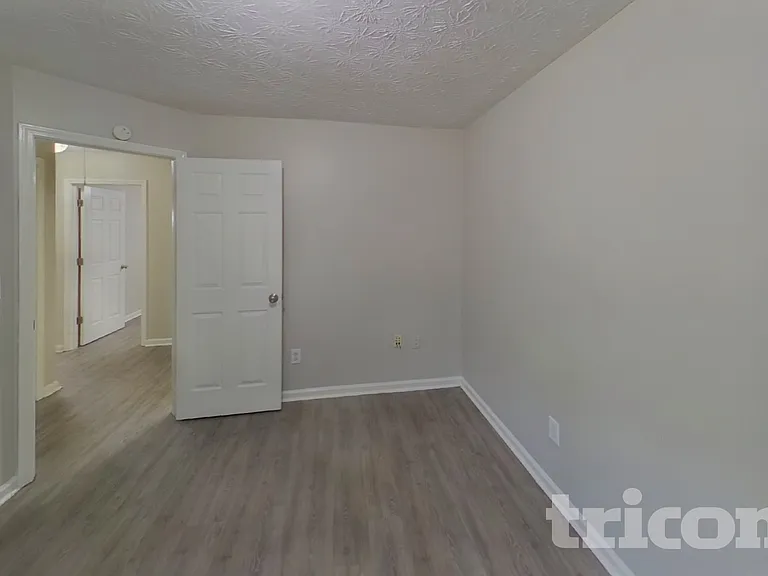 6050 Fieldwood Ln — Photo 13