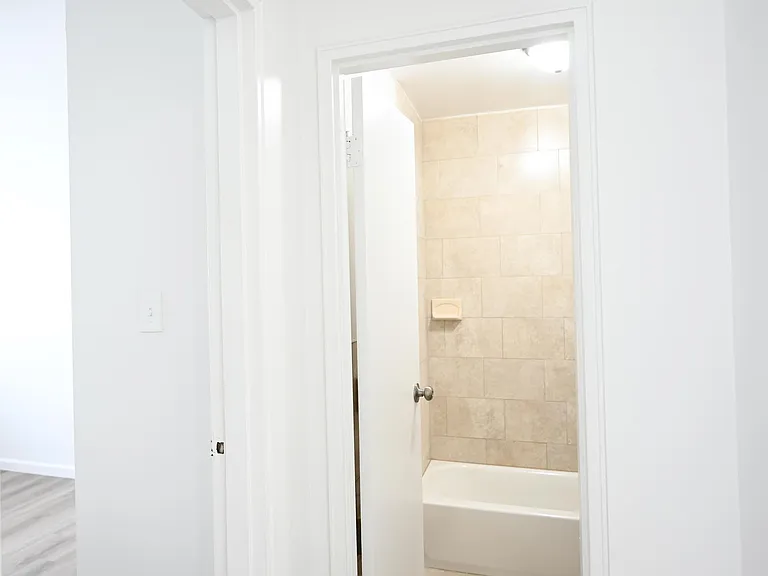 140 Washington St — Photo 14