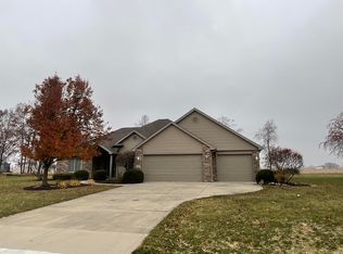 504 Meadow Ln, Ossian, IN 46777