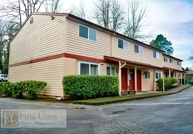 9555 SW Hall Blvd #12 — Photo 13
