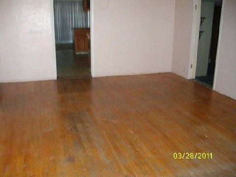 1st image of 1518 W Holt Ave