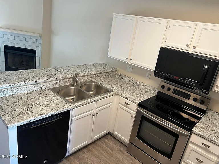5704 E Aire Libre Ave #2049 — Photo 8