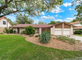 15606 Creekside Dr, San Antonio, TX 78232