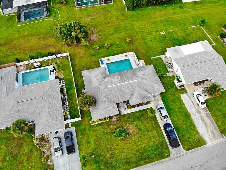 4 Golfview Rd — Photo 2