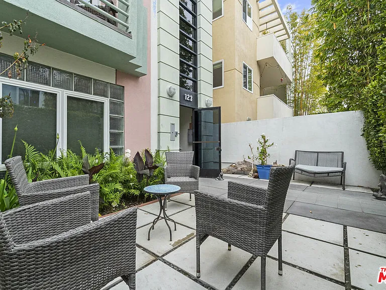 123 Galleon St #B — Photo 34