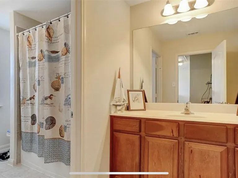 2122 Sable Wood Dr — Photo 16