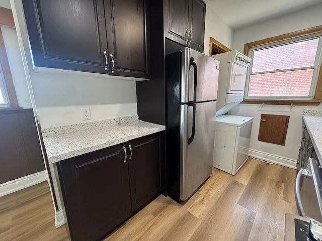1124 Weber St E #1 — Photo 9