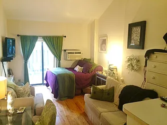 Rented by Nest Seekers International