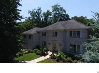 11 Frederick Ct, Harrison, NY 10528