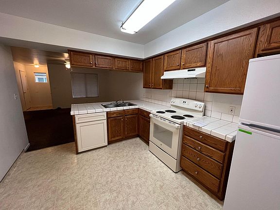 2nd image of 1347 N Archie Ave APT 202