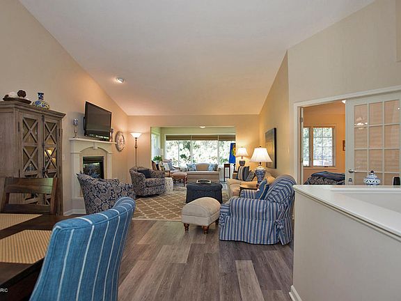 2nd image of 225 Potters Dr