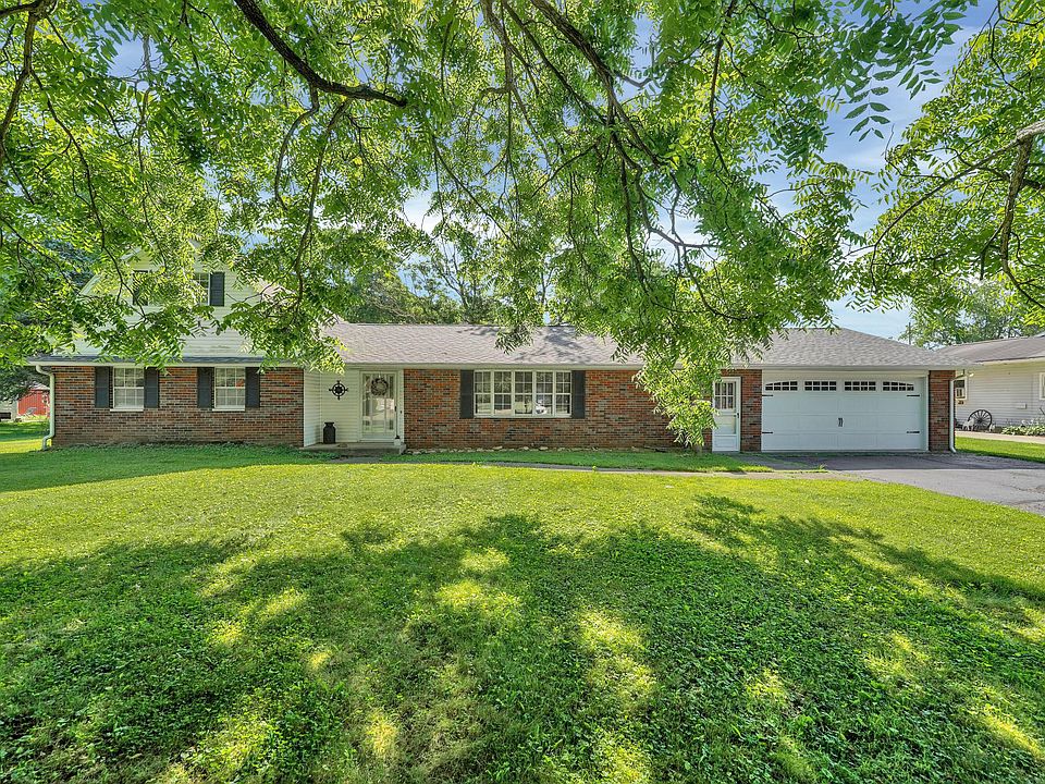 1st image of 34 Greenland Dr