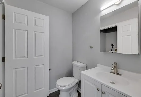 228 W 4th St #3A — Photo 7