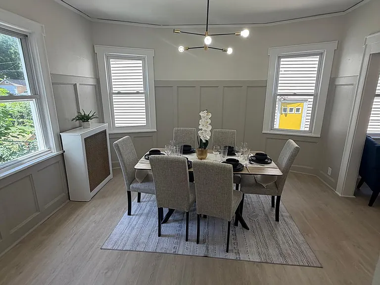 204 Pine St #1A — Photo 3