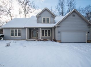296 Portal Dr, Cortland, OH