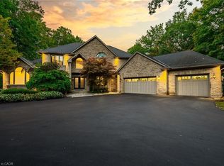 26 Parkshore Pl, Hamilton, ON L0R 1H1