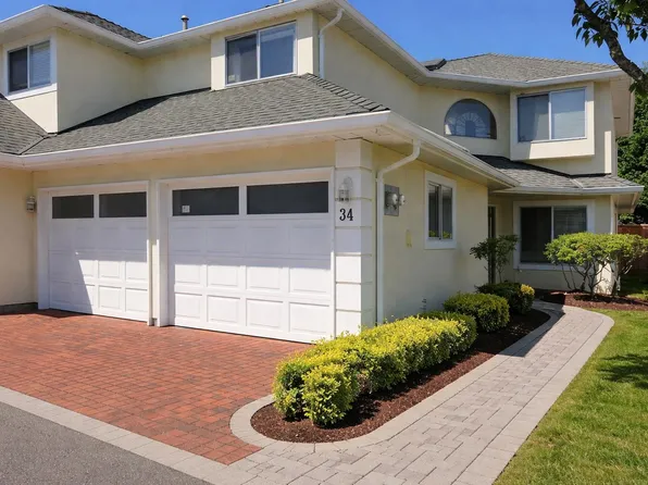 8051 Ash St #34, Richmond, BC V6Y 3X6