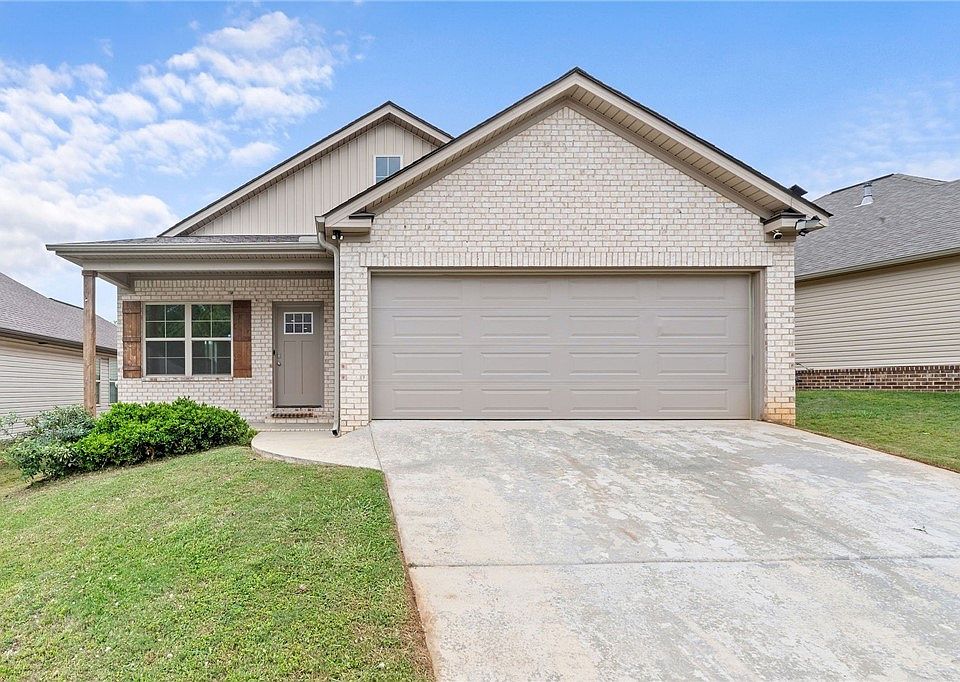 1st image of 5440 University Gardens Dr