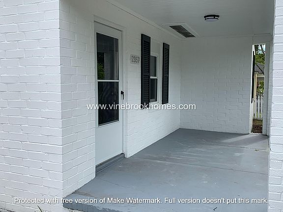 2nd image of 2357 Devere St