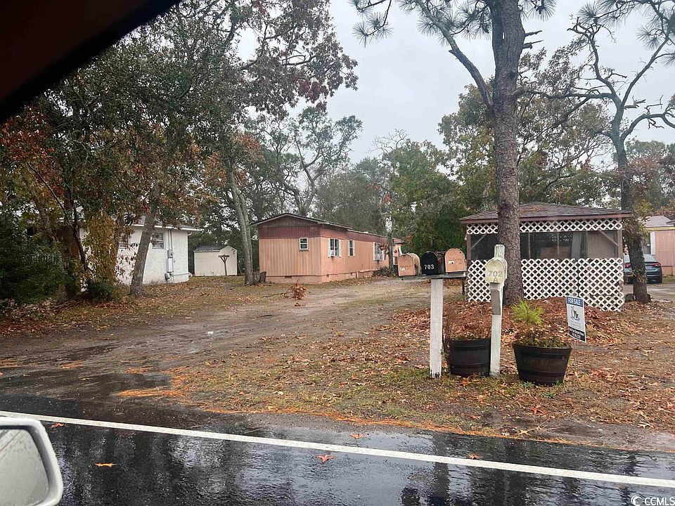 2nd image of 704 29th Ave. S and 702 29th Ave S. (Lots 143 & 145)