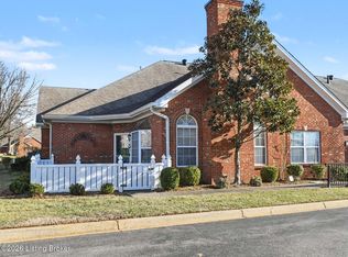 8126 Saint Andrews Village Dr, Louisville, KY