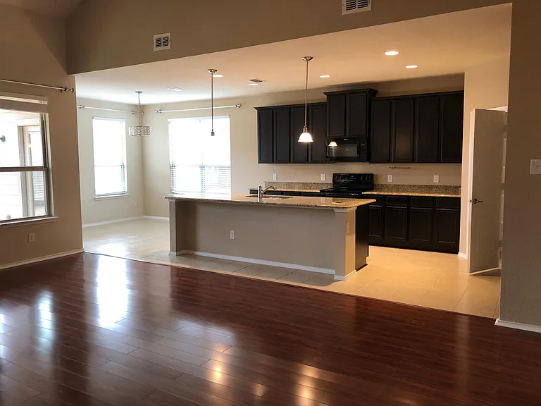 5308 Wharfside Pl — Photo 5