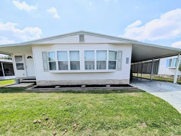 1510 Ariana St #401, Lakeland, FL 33803