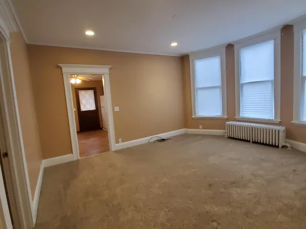 2524 Genesee St Floor 1, Utica, NY 13502