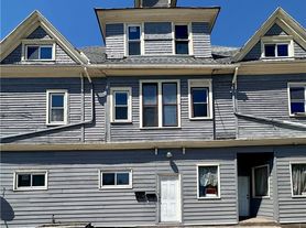 160 W Ferry St, Buffalo, NY