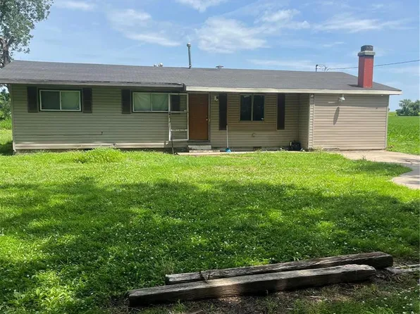 1121 State Highway J, Hayti, MO 63851