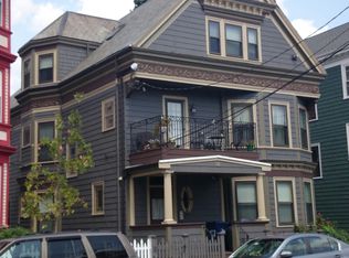 102 Calumet St, Roxbury, MA 02120