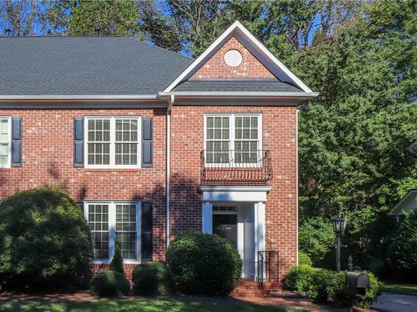 22 Dutchmans Pipe Cv, Greensboro, NC 27455