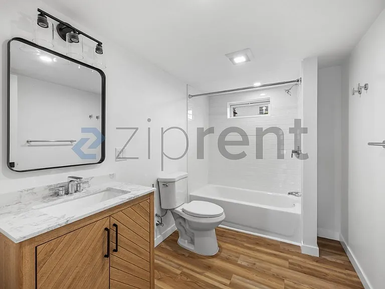 19 Oliver St #19 — Photo 13