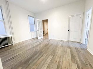 160 Metropolitan Ave #2, Brooklyn, NY 11249