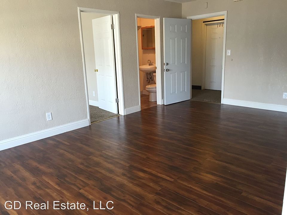 2nd image of 787 22nd St APT 103