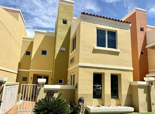 98 Candelero #121, Humacao, PR 00791