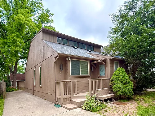 799 Emmons Ave Photo 1