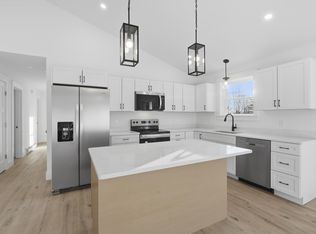 1168 Meadow Road, Casco, ME 04015