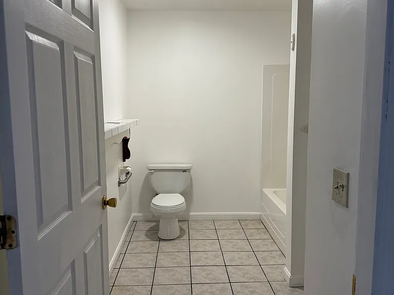 11 Wakefield Pl #11 — Photo 6