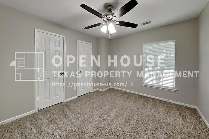 22923 Rainbow Bend Ln — Photo 12