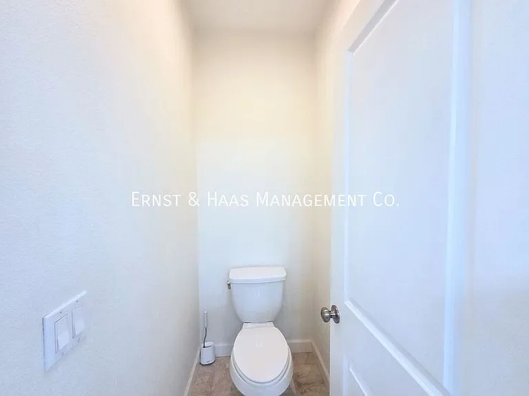 3003 N Pacific Coast Hwy — Photo 23