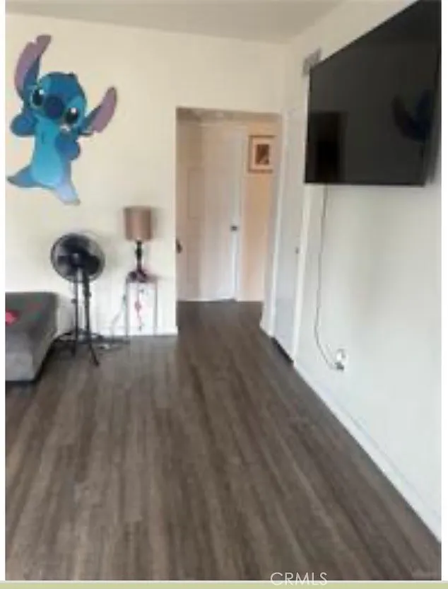 2 bed, 900 sqft, $1,650 — Photo 3