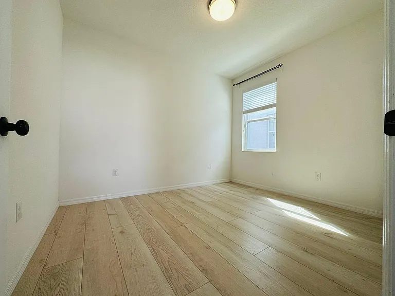 15395 Southern Martin St — Photo 16