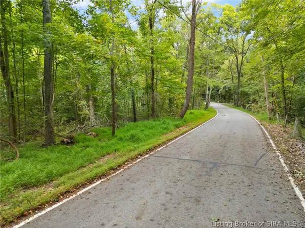 8325 Ripperdan Valley Road SW, Central, IN 47110